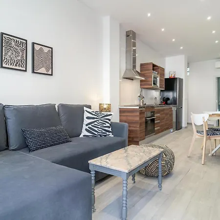 Apartment In With Wifi
